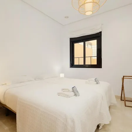 Apartment 3 Bedroom Apartment, With Private Garden And Terrace, In Puerto Banus Marbella