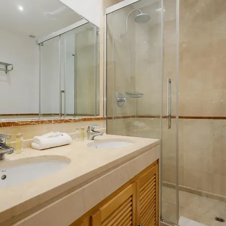3 Bedroom Apartment, With Private Garden And Terrace, In Puerto Banus * Marbella